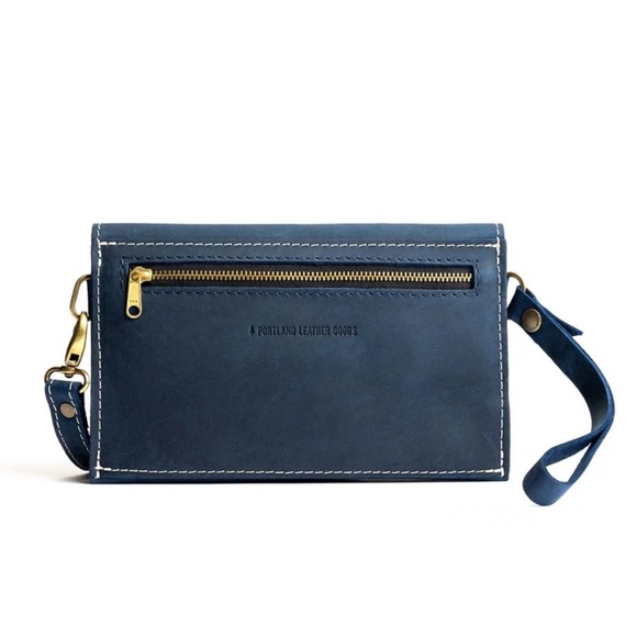 Portland Leather Goods Envelope Convertible Crossbody Blue Holds iPhone & More! - Picture 5 of 8